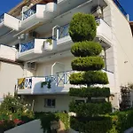 Schinas Apts. *