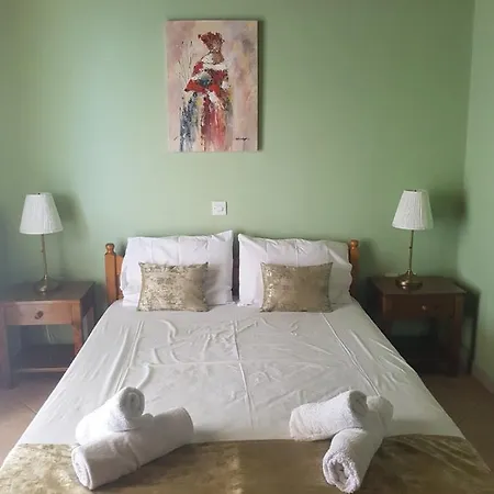 Schinas Apts. * Tolofon