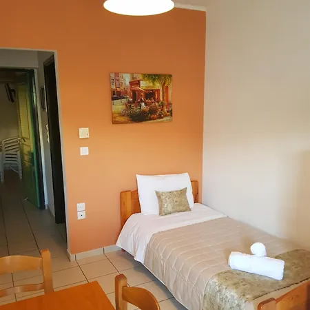 Schinas Apts. Tolofón